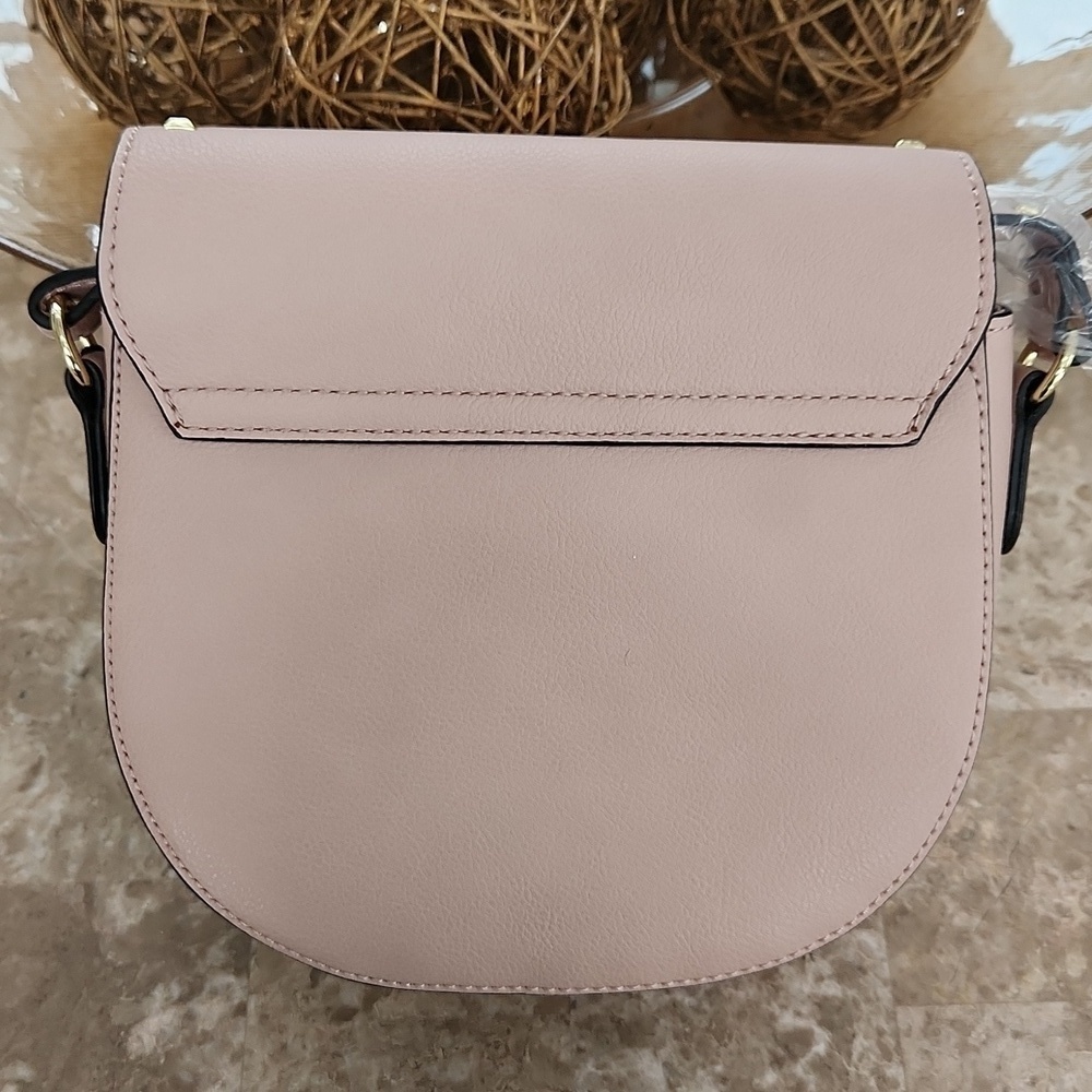 Victoria Secrest crossbody bag, NWT - Picture 3 of 4